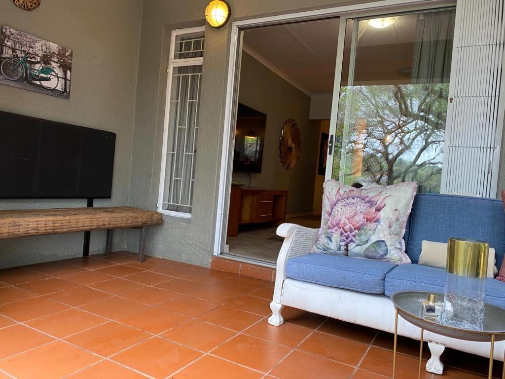 Endonini House Lovely 3 Bedroom Mbombela Chambre photo